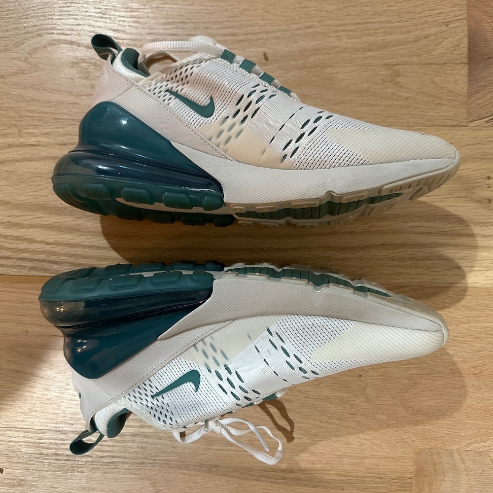 Nike Kids' Grade School Air Max 270